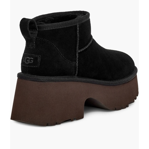 New UGG® Women's Classic Ultra Mini New Heights Boots size 10 - Picture 2 of 6